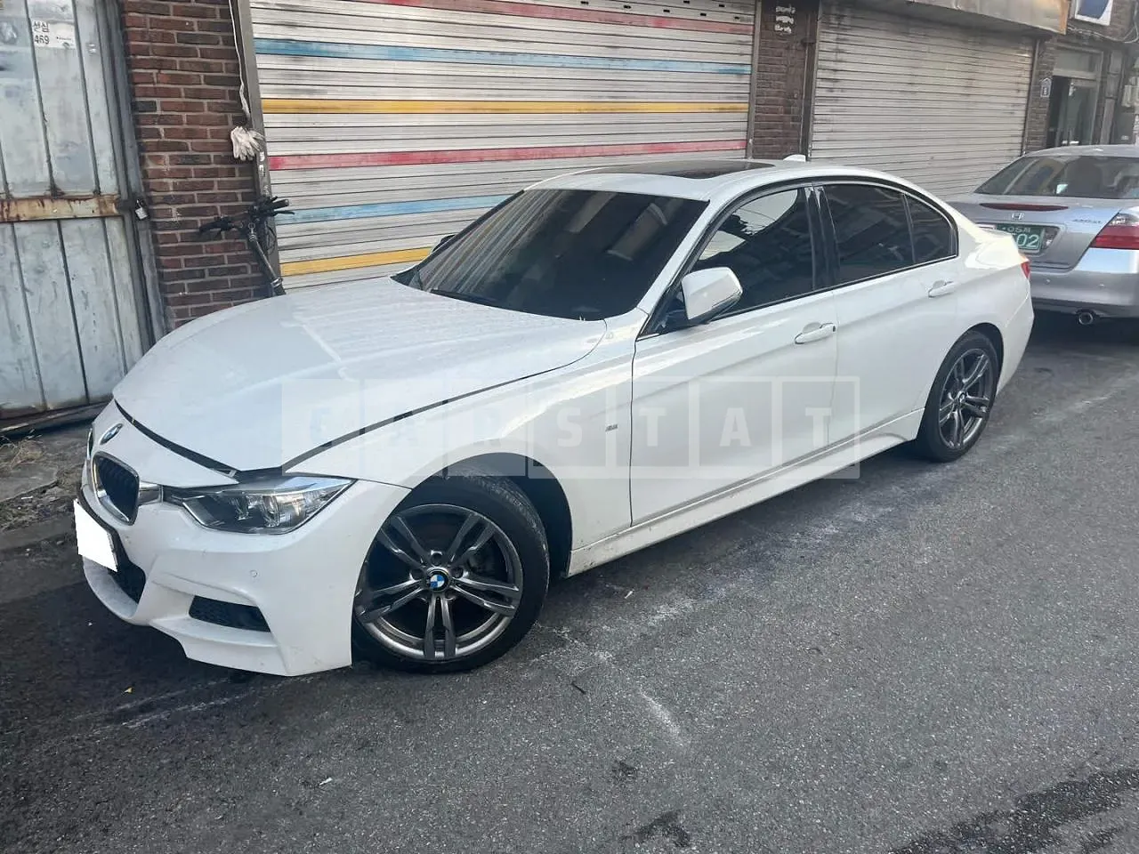 Photo 2 of 13: 2015 BMW 320d, VIN WBA3D3103FK614214 — Korean insurance auction