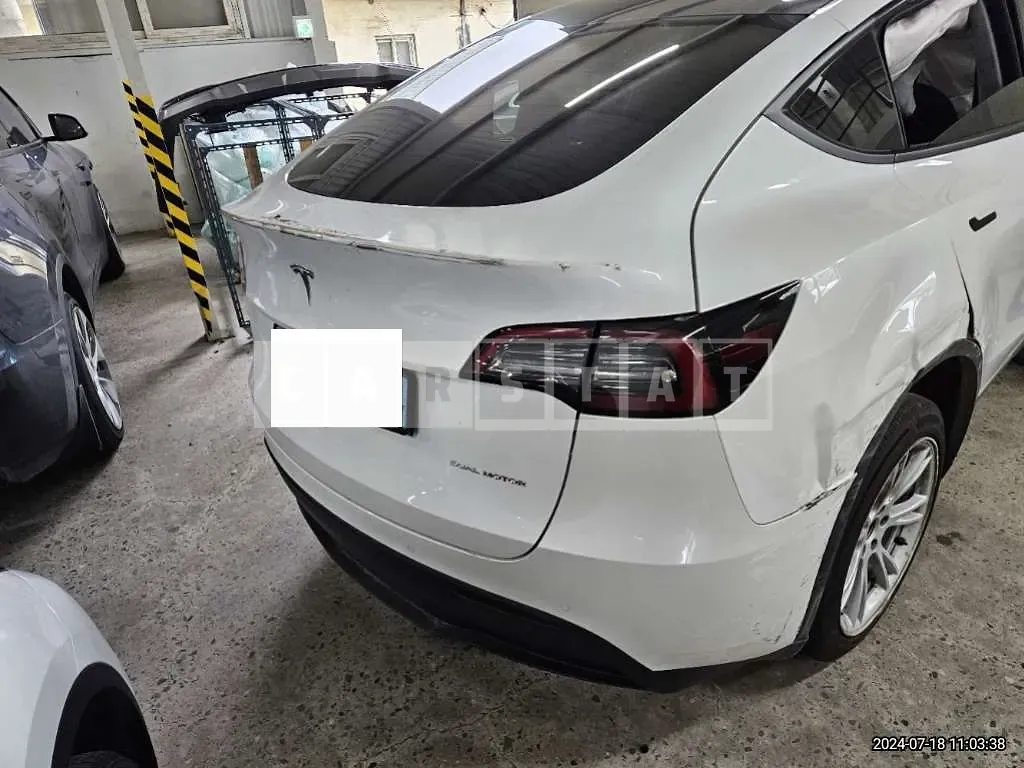 Photo 2 of 11: 2022 Tesla Model Y LongRange — Korean insurance auction