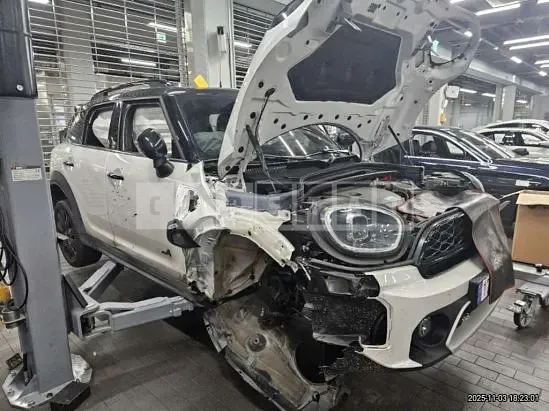 Photo 2 of 44: 2024 MINI Cooper S Countryman ALL4 (4), VIN WMW11BS07R3R73945 — Korean insurance auction