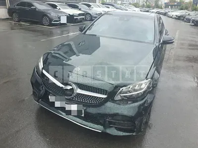 Photo 1 of 30: 2019 Mercedes-Benz C220 d 4Matic — Korean insurance auction