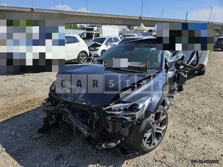 Photo 2 of 12: 2017 Kia Stinger 2.2 — Korean insurance auction