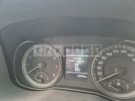 Photo 2 of 8: 2018 Hyundai Kona, VIN KMHK4815GJU139930 — Korean insurance auction