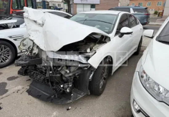 Photo 2 of 20: 2021 Kia K5 — Korean insurance auction