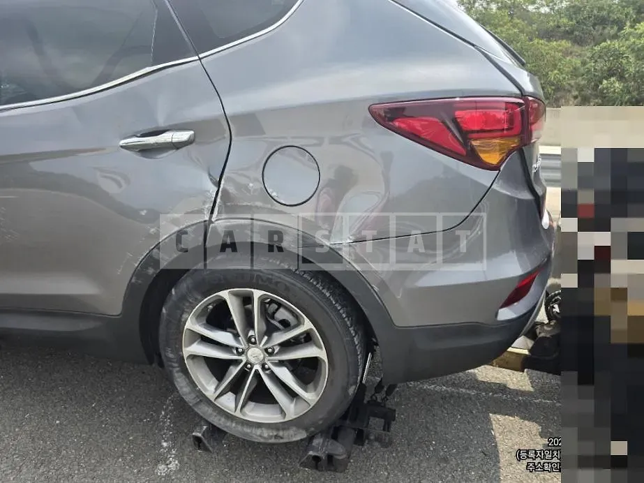 Photo 2 of 21: 2016 Hyundai Santa Fe DM 2.0 — Korean insurance auction