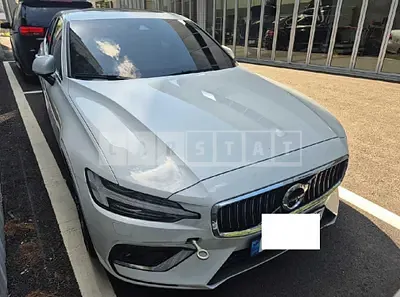 Photo 1 of 30: 2021 Volvo S60 B5 — Korean insurance auction