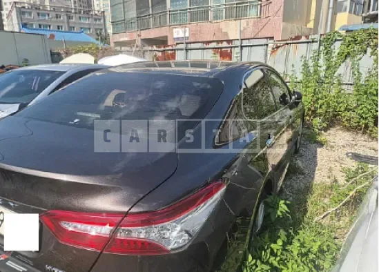 Photo 2 of 35: 2021 Toyota Camry Hybrid — Korean insurance auction