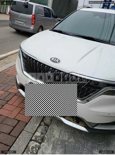 Photo 1 of 13: 2020 Kia Carnival, VIN KNANE81BBMS000786 — Korean insurance auction