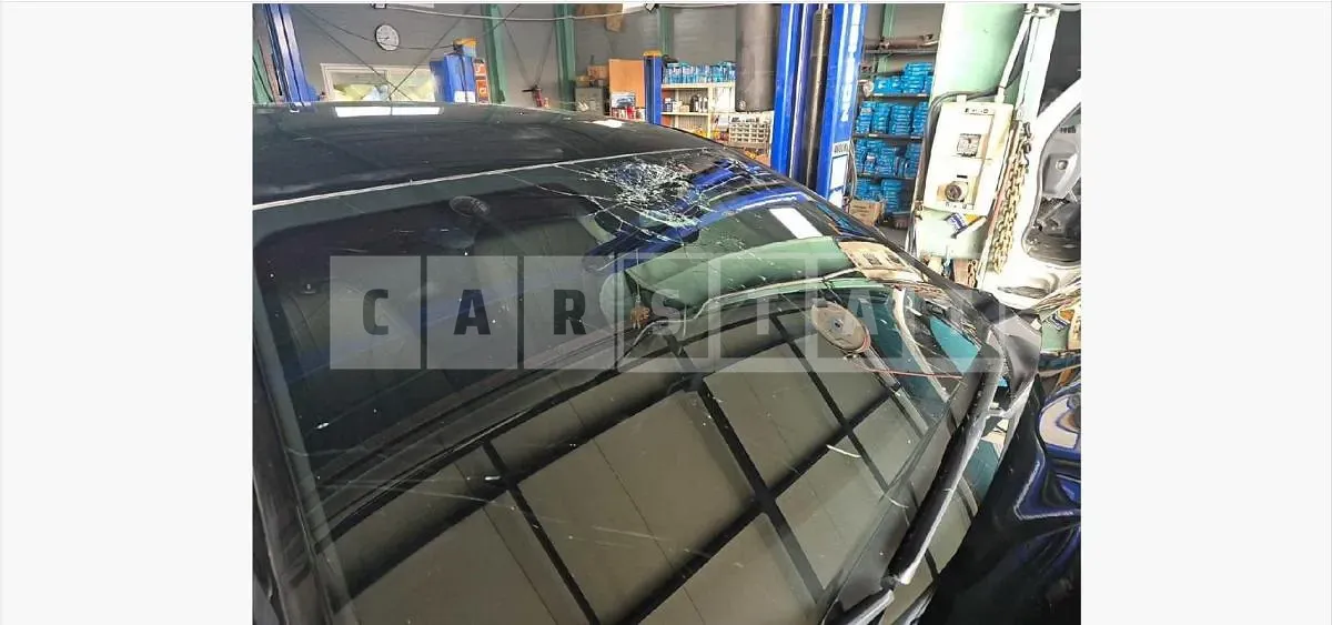 Photo 2 of 21: 2021 Kia Mr — Korean insurance auction