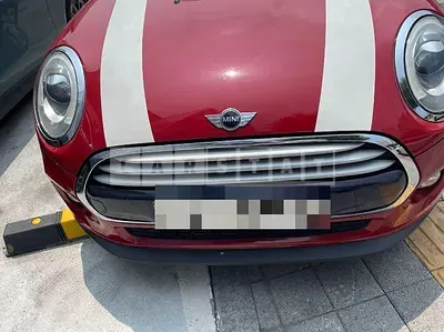 Photo 1 of 16: 2015 MINI Cooper D Five-Door — Korean insurance auction