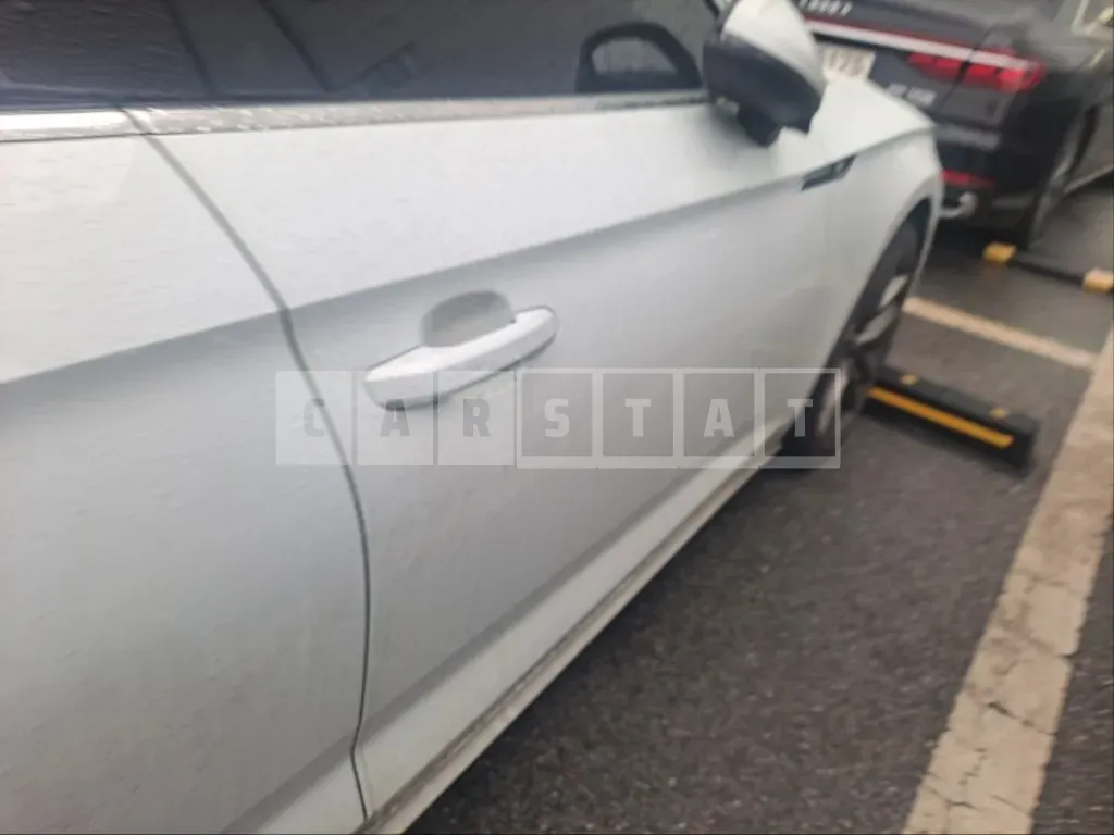 Photo 2 of 25: 2022 Audi A5 Sportback 40 TDI quattro, VIN WAUZZZF50NA018923 — Korean insurance auction