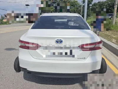 Photo 1 of 24: 2018 Toyota Camry Hybrid — Korean insurance auction