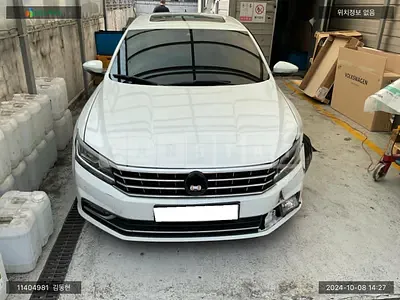 Photo 1 of 11: 2018 Volkswagen Passat 2.0 TSI, VIN 1VWZZZA3ZJC038782 — Korean insurance auction