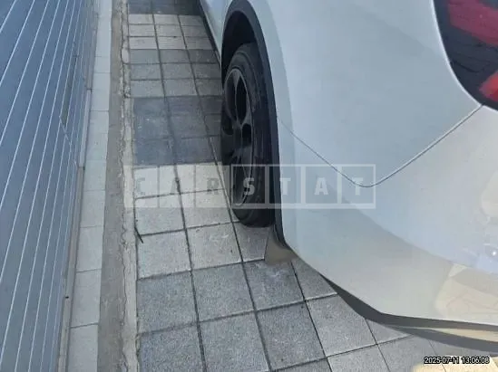 Photo 2 of 19: 2024 Tesla Model Y RWD — Korean insurance auction
