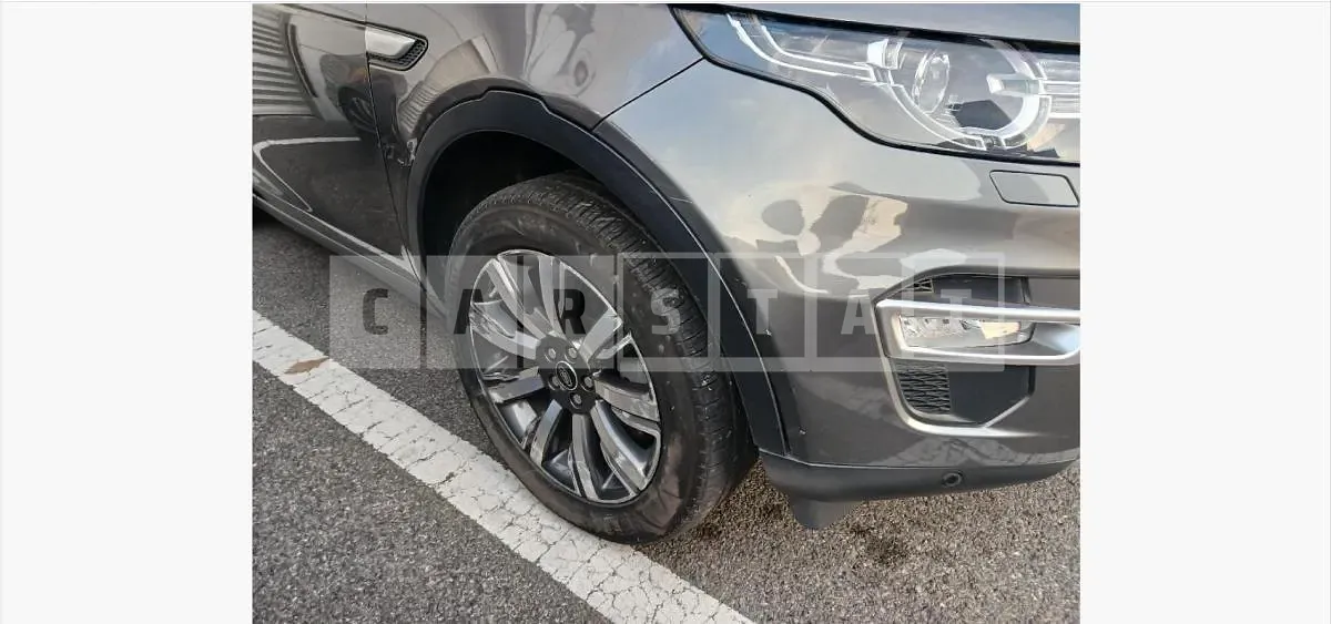 Photo 2 of 26: 2017 Land Rover Discovery Sport 2.0d — Korean insurance auction