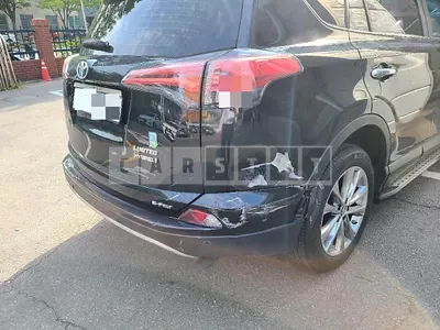 Photo 1 of 10: 2018 Toyota RAV4 Hybrid, VIN JTMDJREV3JD209122 — Korean insurance auction