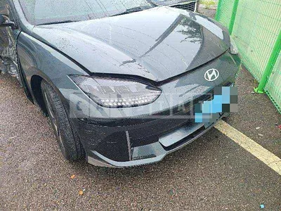Photo 1 of 73: 2023 Hyundai IONIQ 6, VIN KMHM341AFPA045479 — Korean insurance auction