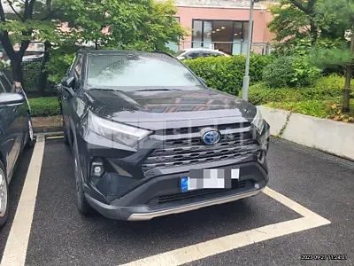 Photo 1 of 29: 2023 Toyota RAV4 Hybrid AWD, VIN JTMDWRFV9PD177866 — Korean insurance auction