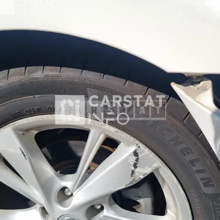 Photo 2 of 19: 2016 Nissan Altima 2.5 — Korean insurance auction