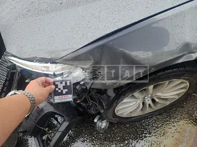 Photo 1 of 22: 2016 BMW 528i xDrive, VIN WBA5A710XGD818040 — Korean insurance auction