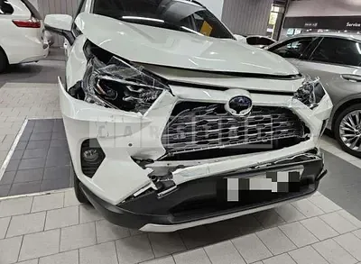 Photo 1 of 22: 2019 Toyota Rab 4 Hybrid (AWD) — Korean insurance auction