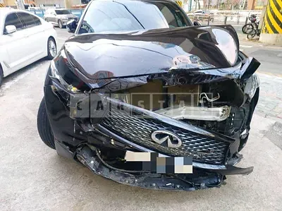 Photo 1 of 10: 2017 Infiniti Infinity QX70 3.7 — Korean insurance auction