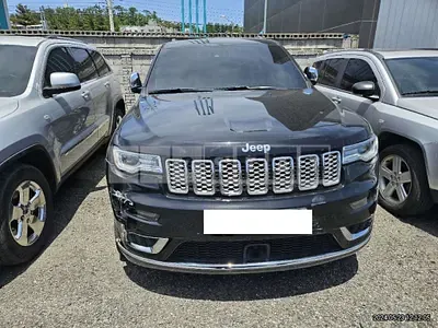 Photo 1 of 50: 2019 Jeep Straw Grand Cherokee — Korean insurance auction