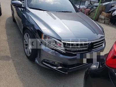 Photo 1 of 31: 2018 Volkswagen Passat 2.0 TSI — Korean insurance auction