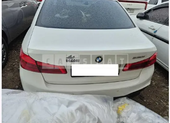 Photo 2 of 35: 2017 BMW 530i — Korean insurance auction