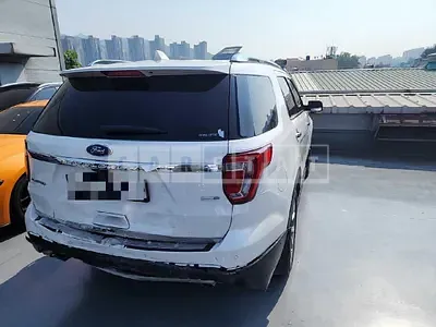 Photo 1 of 28: 2017 Ford Explorer 2.3 AWD — Korean insurance auction