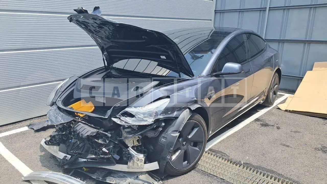 Photo 2 of 23: 2021 Tesla Model 3 Long Range, VIN 5YJ3E1EB9MF946510 — Korean insurance auction