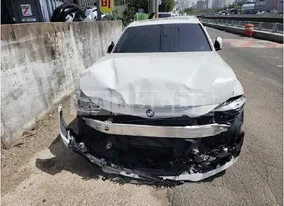 Photo 1 of 14: 2016 BMW 320d — Korean insurance auction