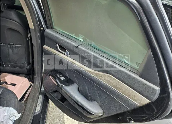 Photo 2 of 19: 2020 Kia K5, VIN KNAG3412BLA041894 — Korean insurance auction
