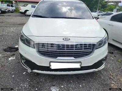 Photo 1 of 15: 2017 Kia Carnival, VIN KNAMB81ABJS399738 — Korean insurance auction
