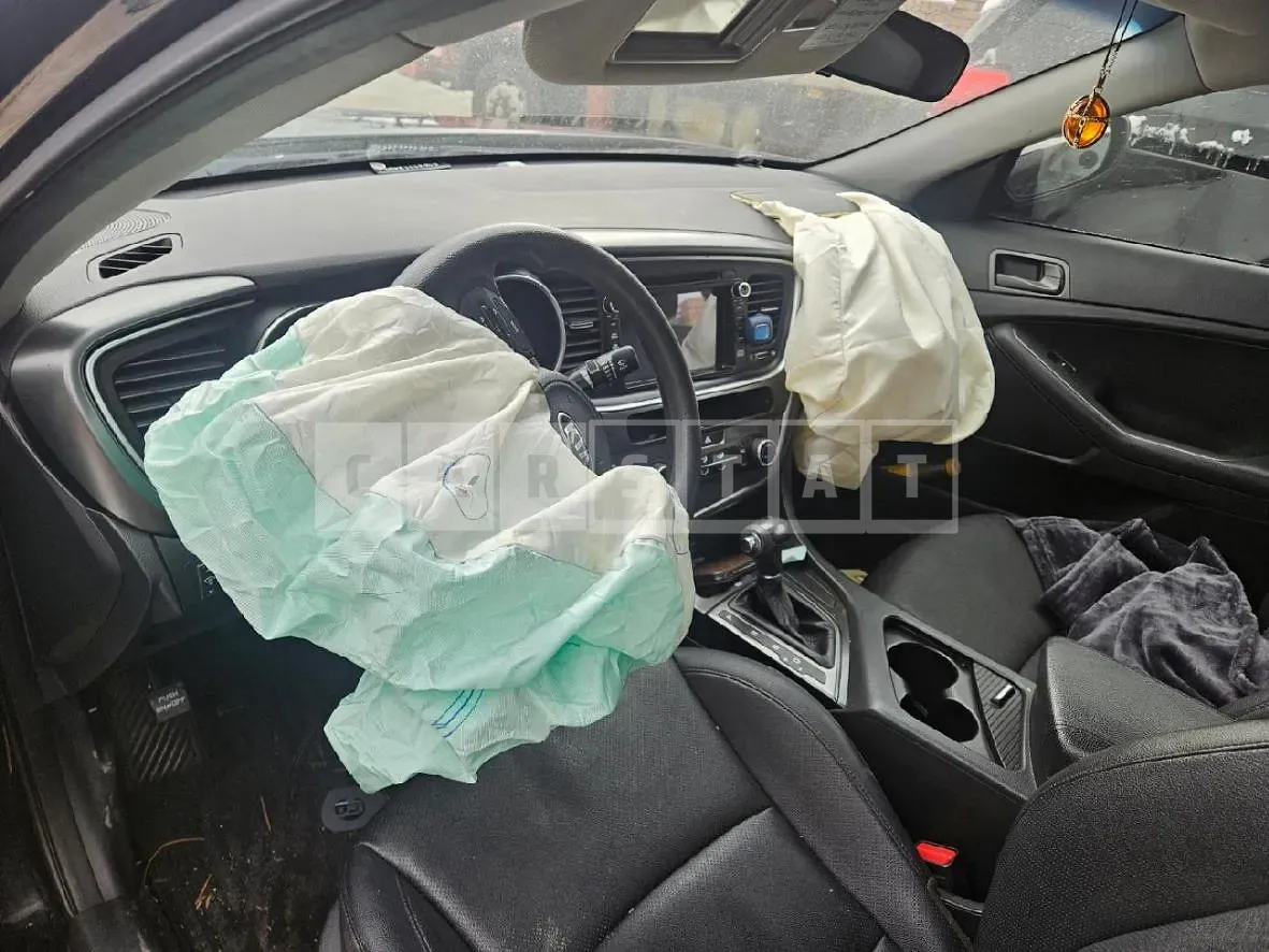 Photo 2 of 7: 2015 Kia K5 LPG, VIN KNAGN418BFA584980 — Korean insurance auction