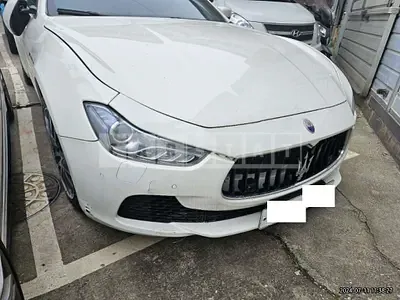 Photo 1 of 17: 2016 Maserati Gibli Diesel, VIN ZAM57TSAXG1192214 — Korean insurance auction