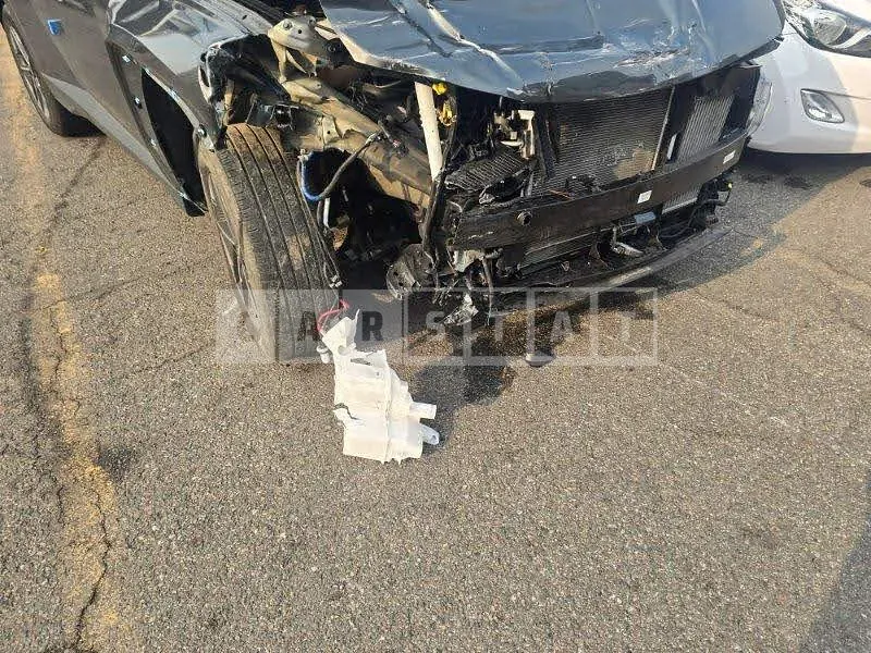 Photo 2 of 20: 2024 Hyundai Tucson, VIN KMHJC81BGRU376409 — Korean insurance auction