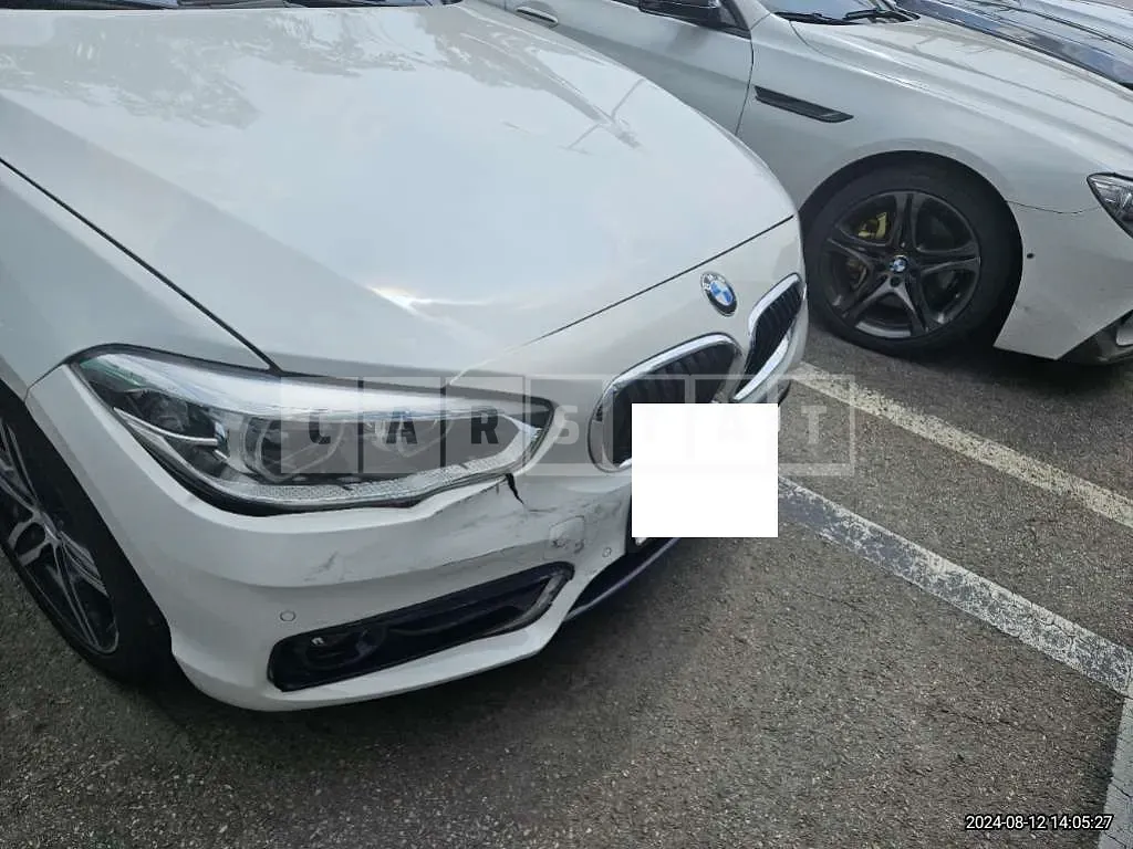 Photo 2 of 19: 2017 BMW 118d — Korean insurance auction