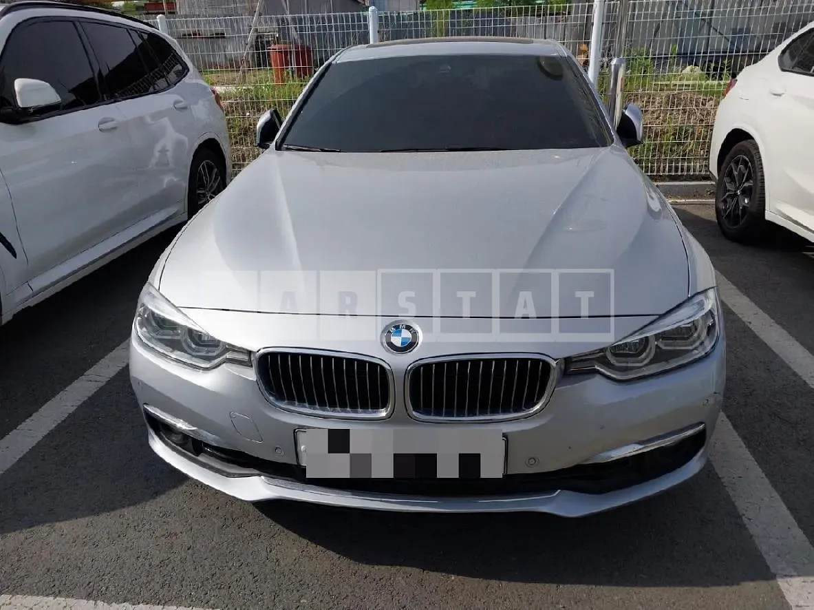 Photo 2 of 5: 2017 BMW (parts) 320i Headlamp, VIN WBA8A9106HK883814 — Korean insurance auction