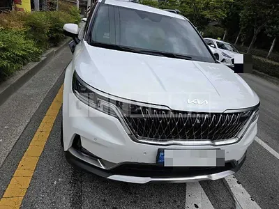 Photo 1 of 11: 2021 Kia Carnival Gasoline — Korean insurance auction