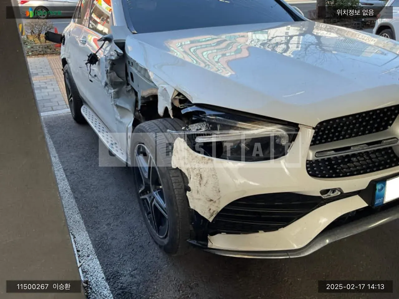 Photo 2 of 13: 2023 Mercedes-Benz GLC 300, VIN W1N0J8EB1PG156855 — Korean insurance auction