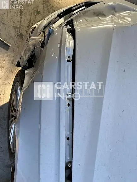 Photo 2 of 17: 2020 Audi A6 40 TDI quattro, VIN WAUZZZF29LN044819 — Korean insurance auction