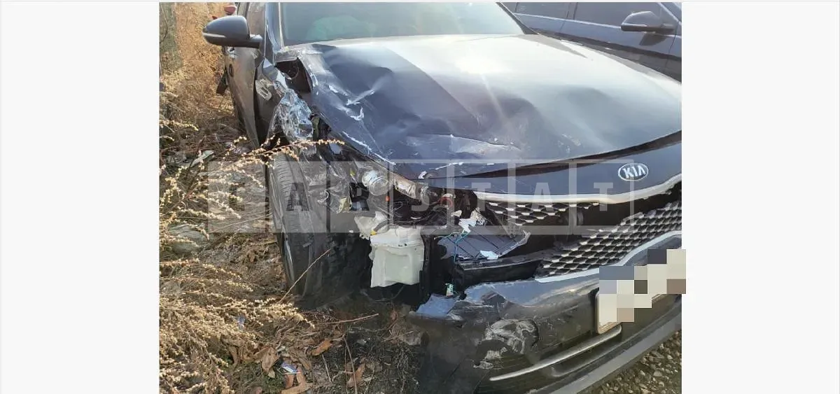 Photo 2 of 6: 2015 Kia K5 — Korean insurance auction