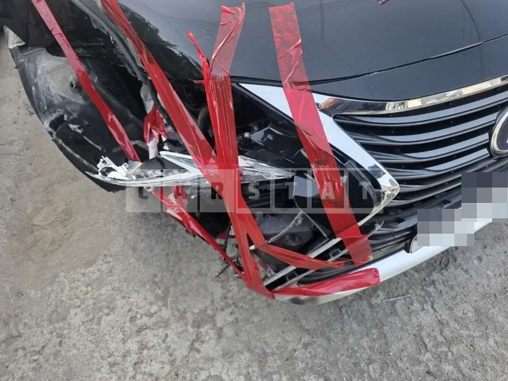 Photo 2 of 44: 2017 Lexus ES300h — Korean insurance auction