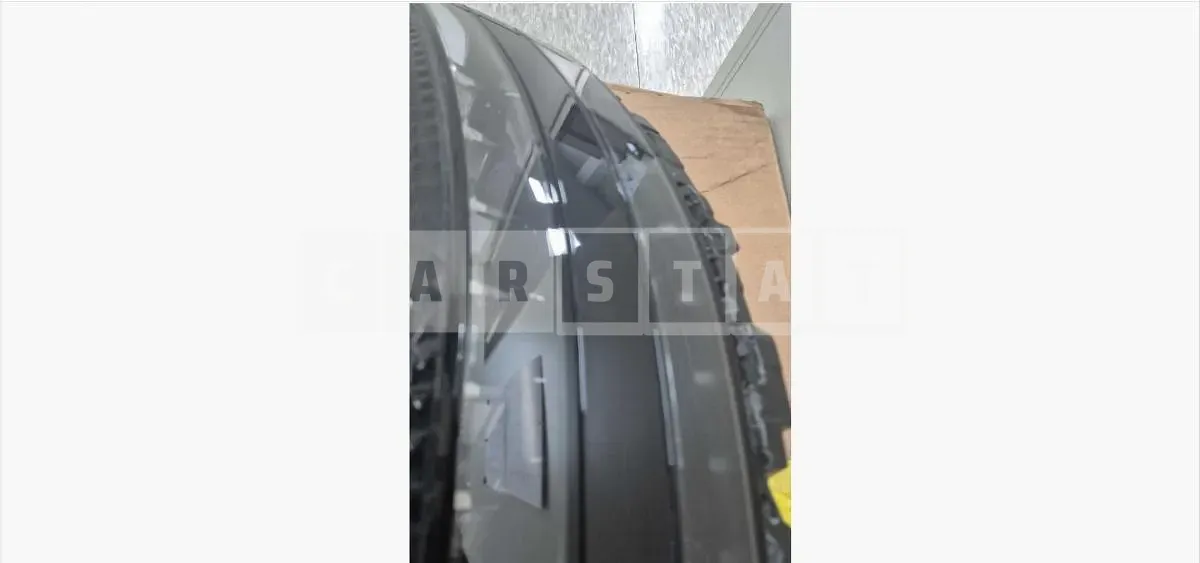 Photo 2 of 8: 2024 Genesis (parts) G90 Headlamp — Korean insurance auction
