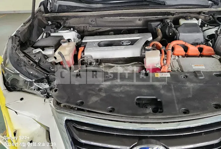Photo 2 of 26: 2017 Lexus NX300h, VIN JTJBJRBZXH2069233 — Korean insurance auction