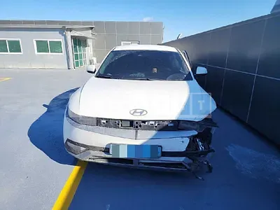 Photo 1 of 14: 2021 Hyundai Ionic 5 Long Range — Korean insurance auction