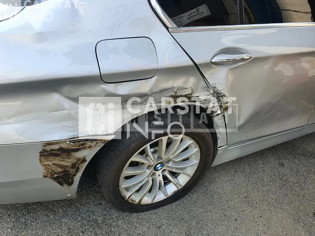 Photo 2 of 10: 2016 BMW 520d, VIN WBA5E5109GG074521 — Korean insurance auction