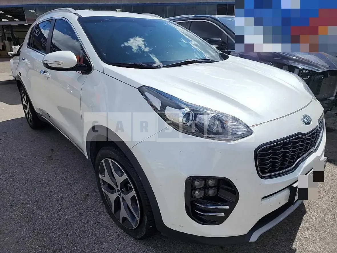 Photo 2 of 14: 2018 Kia Sportage — Korean insurance auction
