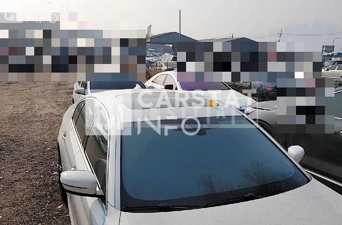 Photo 2 of 20: 2020 BMW 540i xDrive, VIN WBAJS3100LCE32038 — Korean insurance auction
