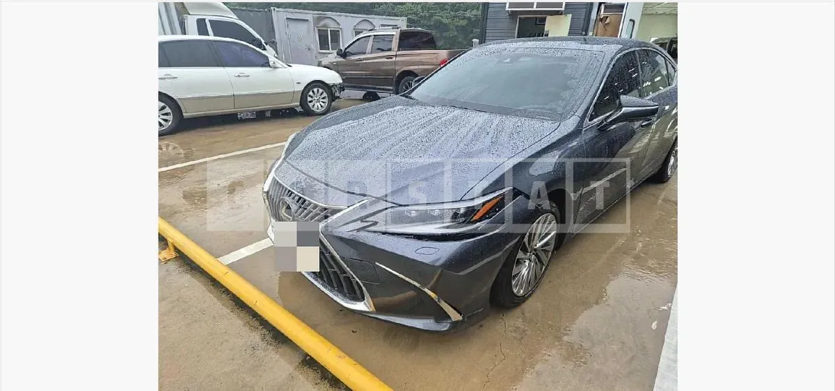 Photo 2 of 5: 2023 Lexus (parts) ES300h Light — Korean insurance auction